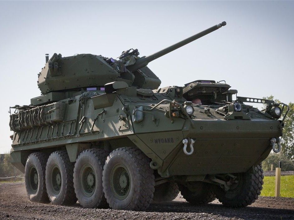 Бронетранспортер Stryker Armored Personnel Carrier