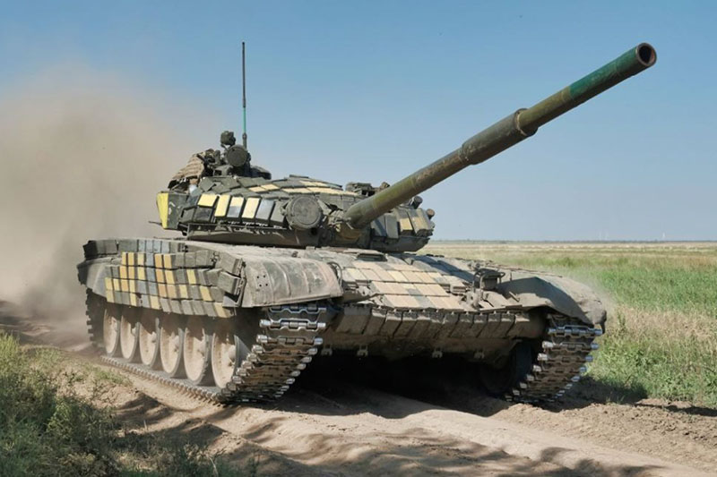Танк T-72B